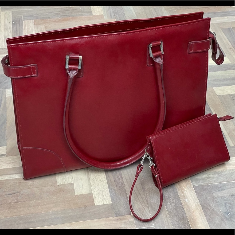Red genuine leather Franklin Covey laptop tote